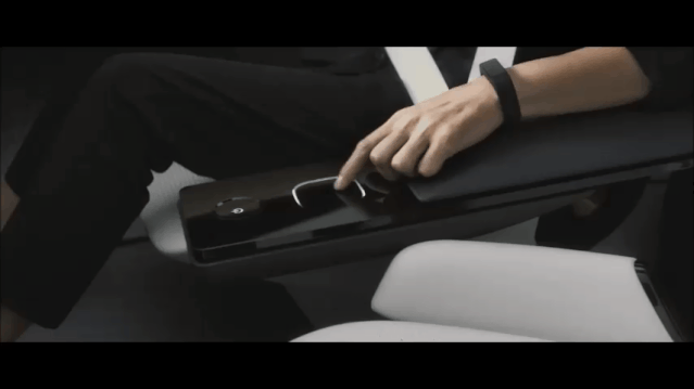Nissan Intelligent Mobility- the Nissan IMx concept.gif